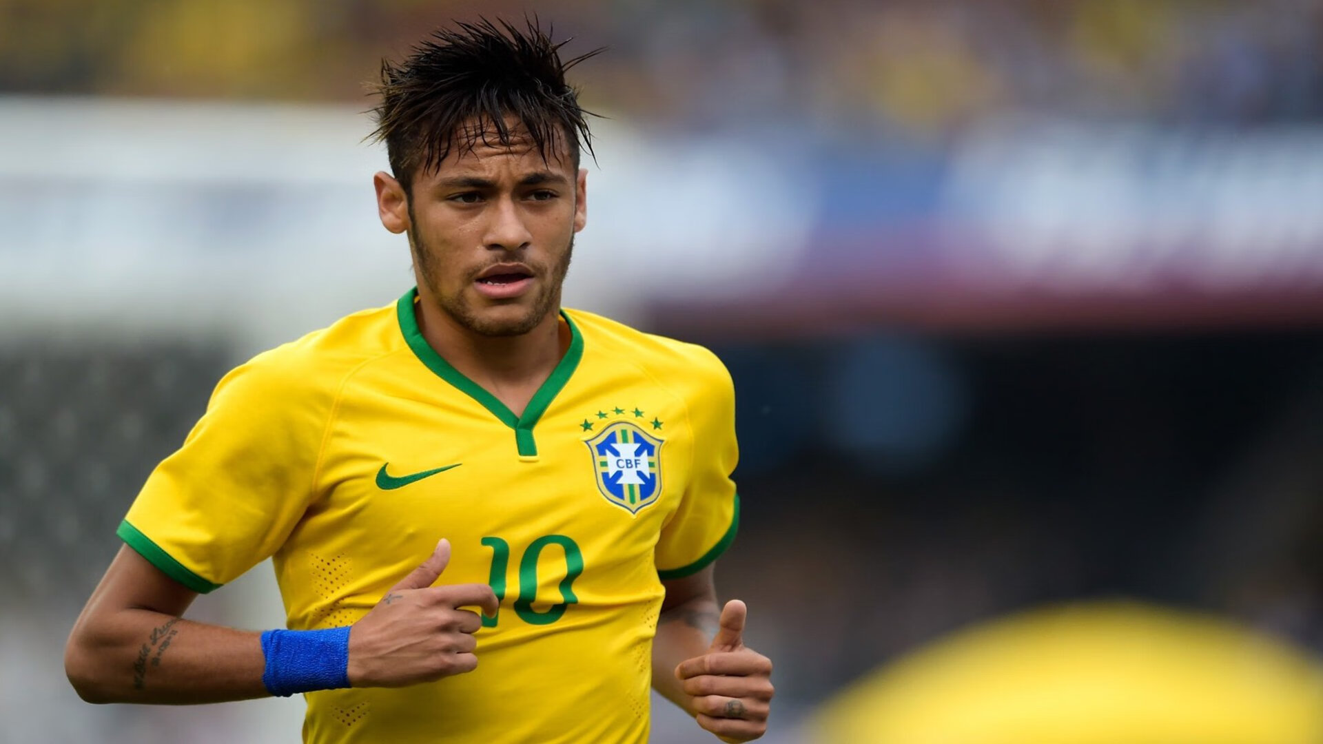 亚冠赛事现场观众人数创历史新高，亚冠参赛次数