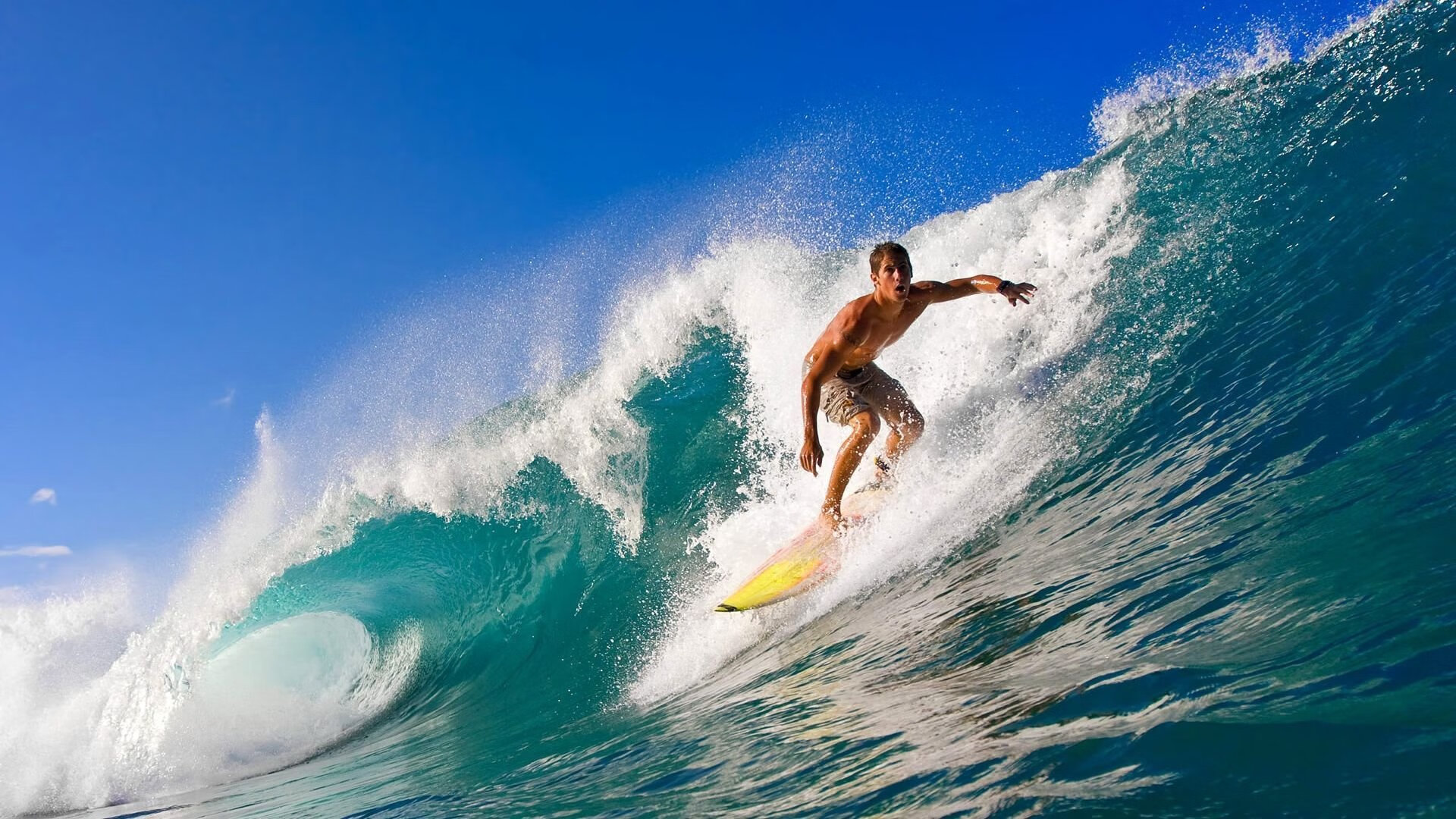 外界高度关注本周焦点战媒体预测比分观点出现两极分化